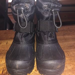 Snow Boots